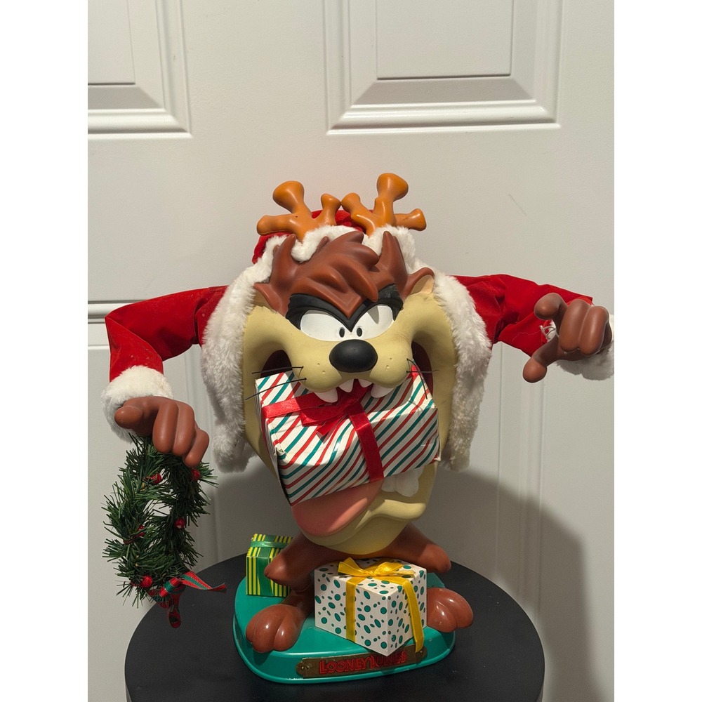 Vintage 1996 Looney Tunes Taz Animated Christmas Figure Santa Boxed Works